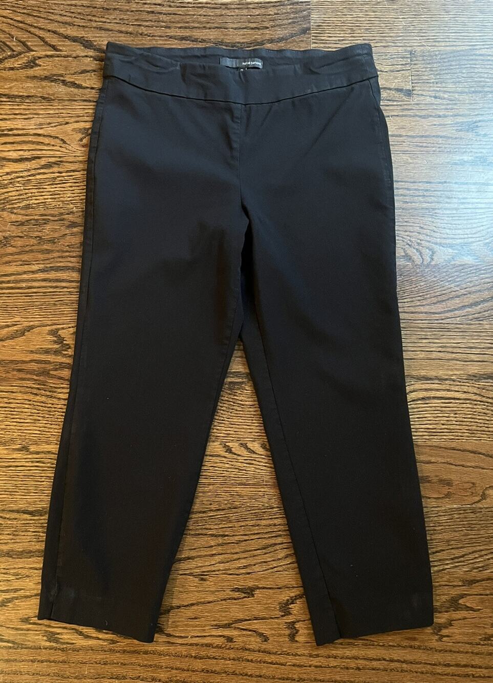 Harve Bernard women’s cropped rayon capri pants Sz. 12